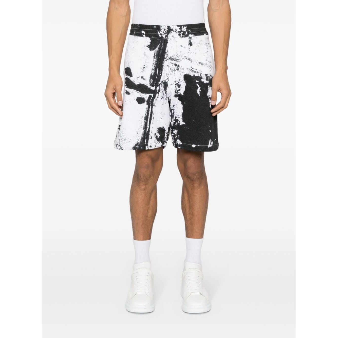 Alexander McQueen paint-splatter cotton shorts Short trousers