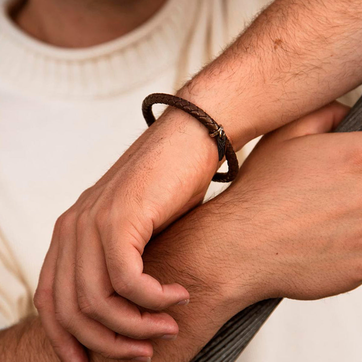 Man wearing AN JEWELS JEWELRY Mod. AA.P252BR bracelet, showcasing elegant style and craftsmanship on wrist.