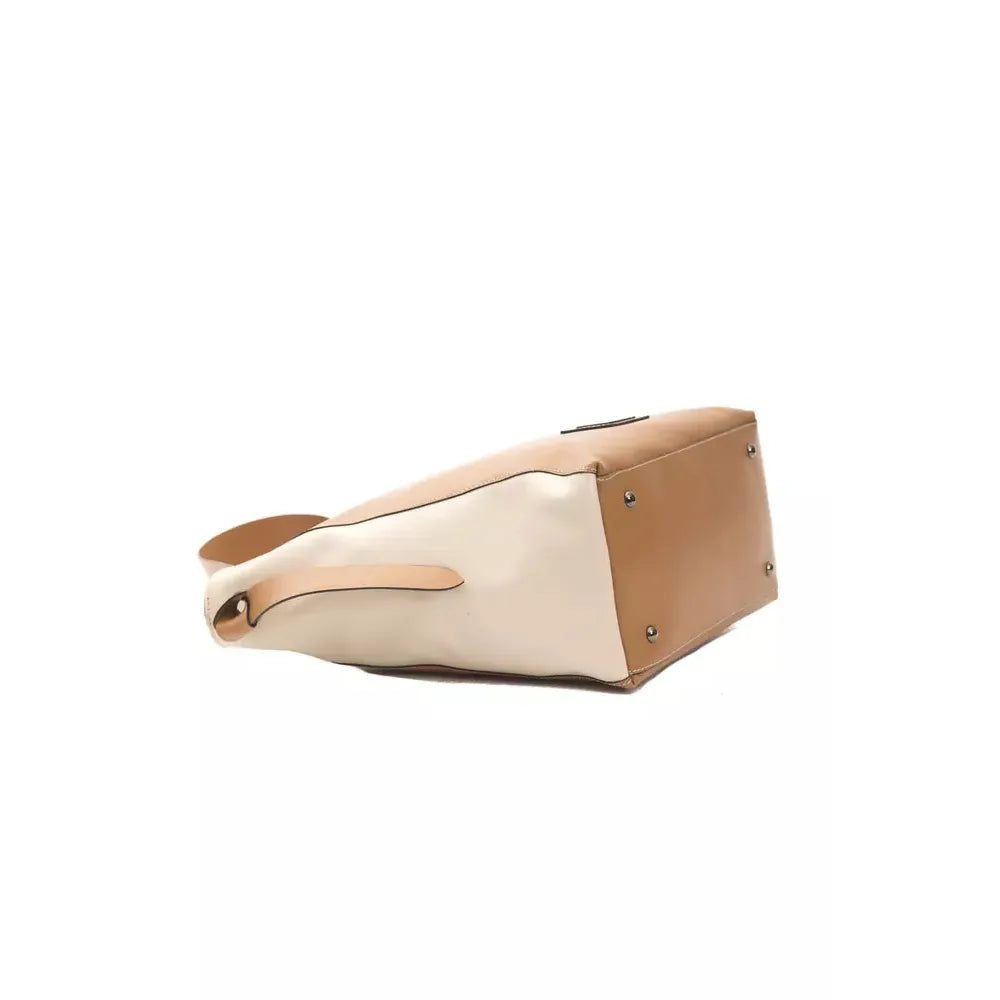 Front view with bag zipped and handles upright.