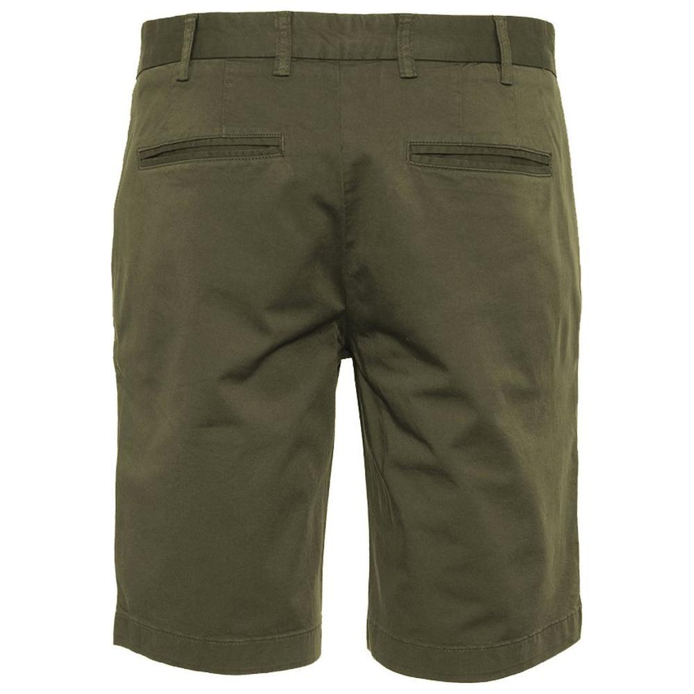 Refrigiwear Elegant Beige Bermuda Shorts with Logo Patch