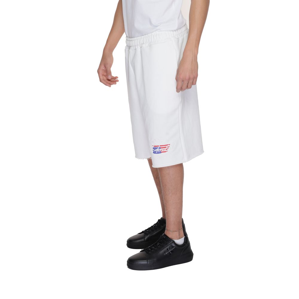 Underclub White Cotton Bermuda Shorts 1728,71956299936,Bermuda - Shorts - Clothing,Clothing,IT46 | M,IT48 | L,IT52 | XL,Men,Men - Clothing,New with tags,Shorts - Clothing,Shorts - Men - Clothing,Underclub,White