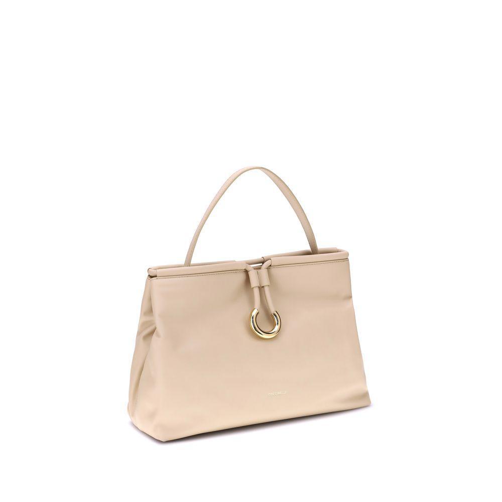 Front view with bag zipped and handles upright.