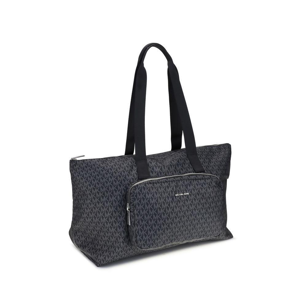 Front view with bag zipped and handles upright.