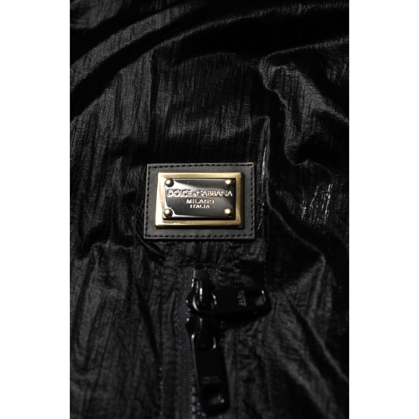 Dolce & Gabbana Black Logo Full Zip Hooded Quilted Jacket with emblem and zipper detail